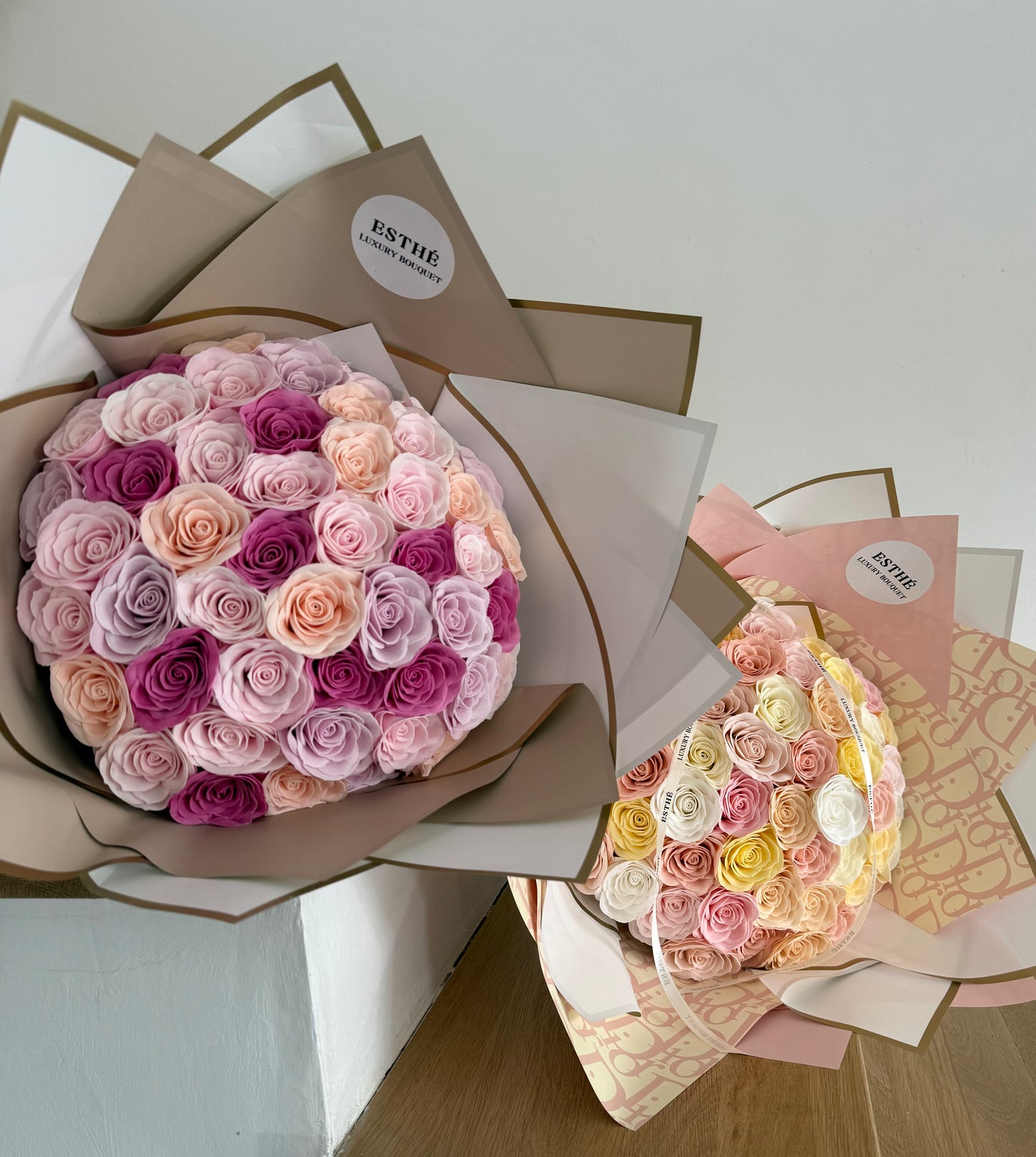 Eternal Touch Luxury Bouquet - Buchet trandafiri eterni