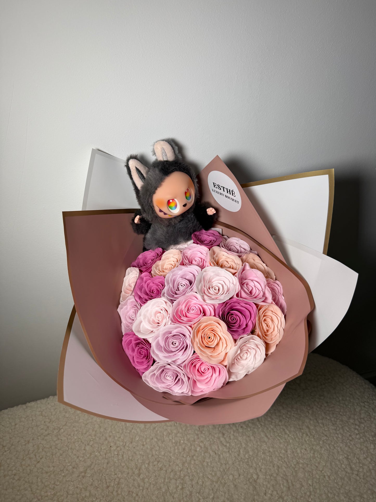 Labubu Luxury Bouquet - Buchet trandafiri eterni