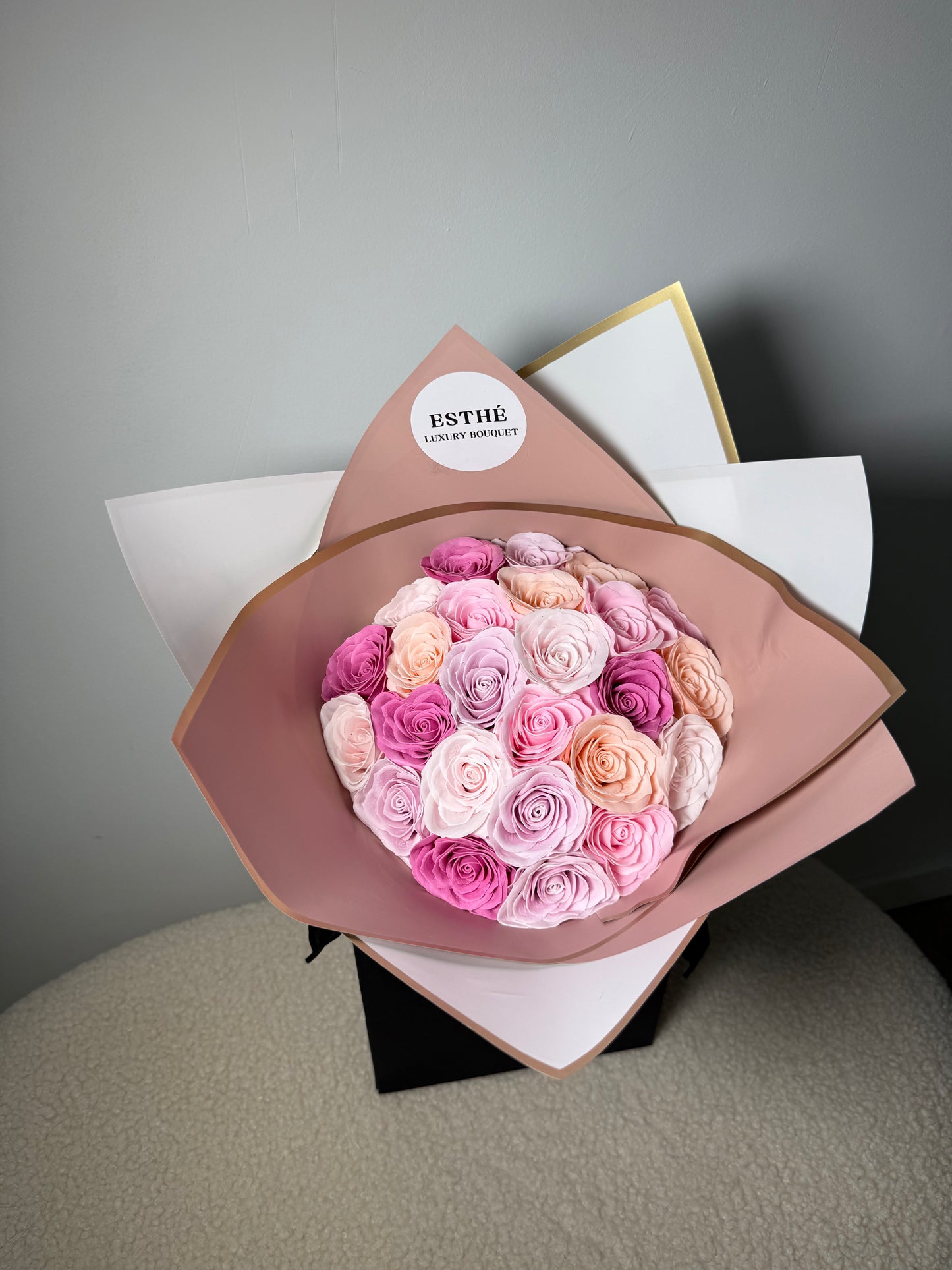 Forever Yours Luxury Bouquet - Buchet trandafiri eterni