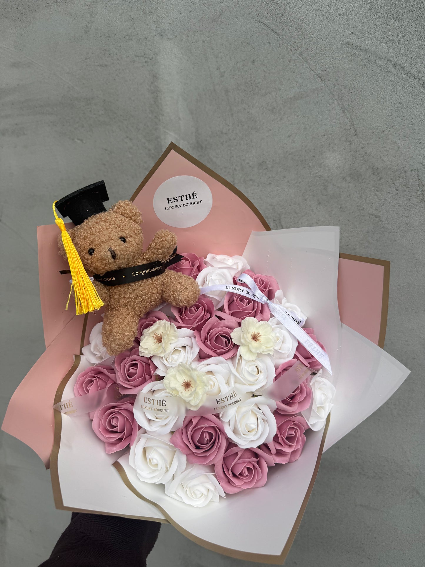 Buchet Absolvire - Forever Graduation Bouquet ESTHE