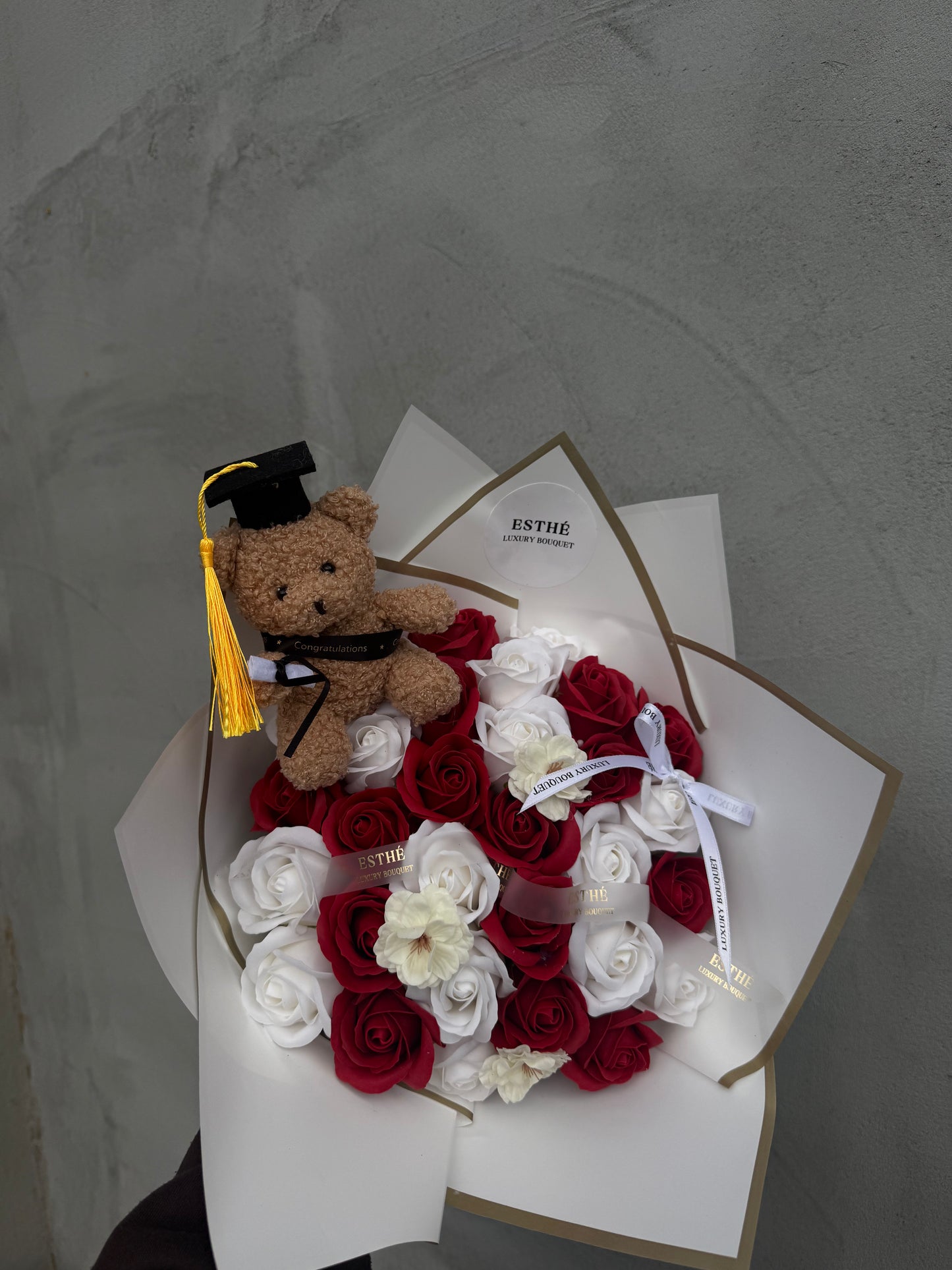 Buchet Absolvire - Forever Graduation Bouquet ESTHE