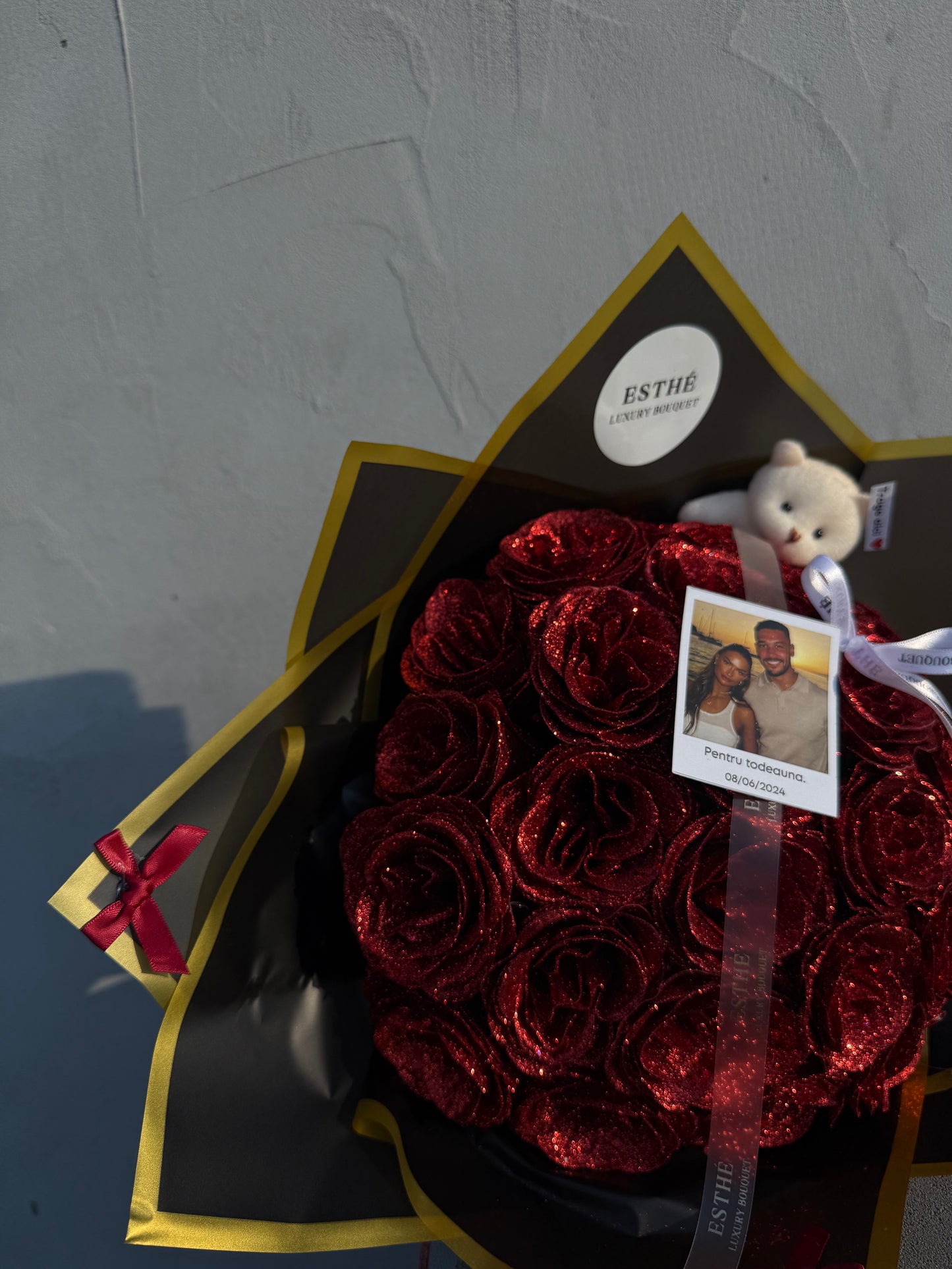 The Secret Bouquet ESTHÉ