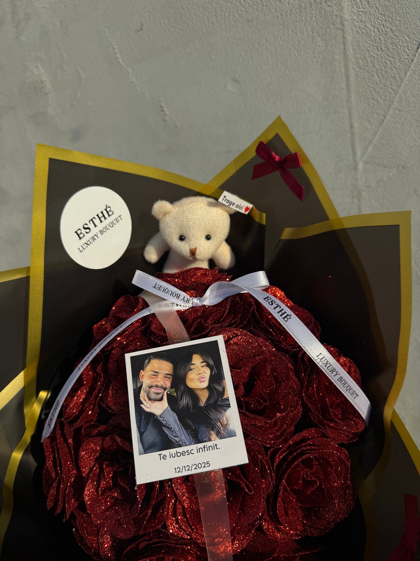 The Secret Bouquet ESTHÉ