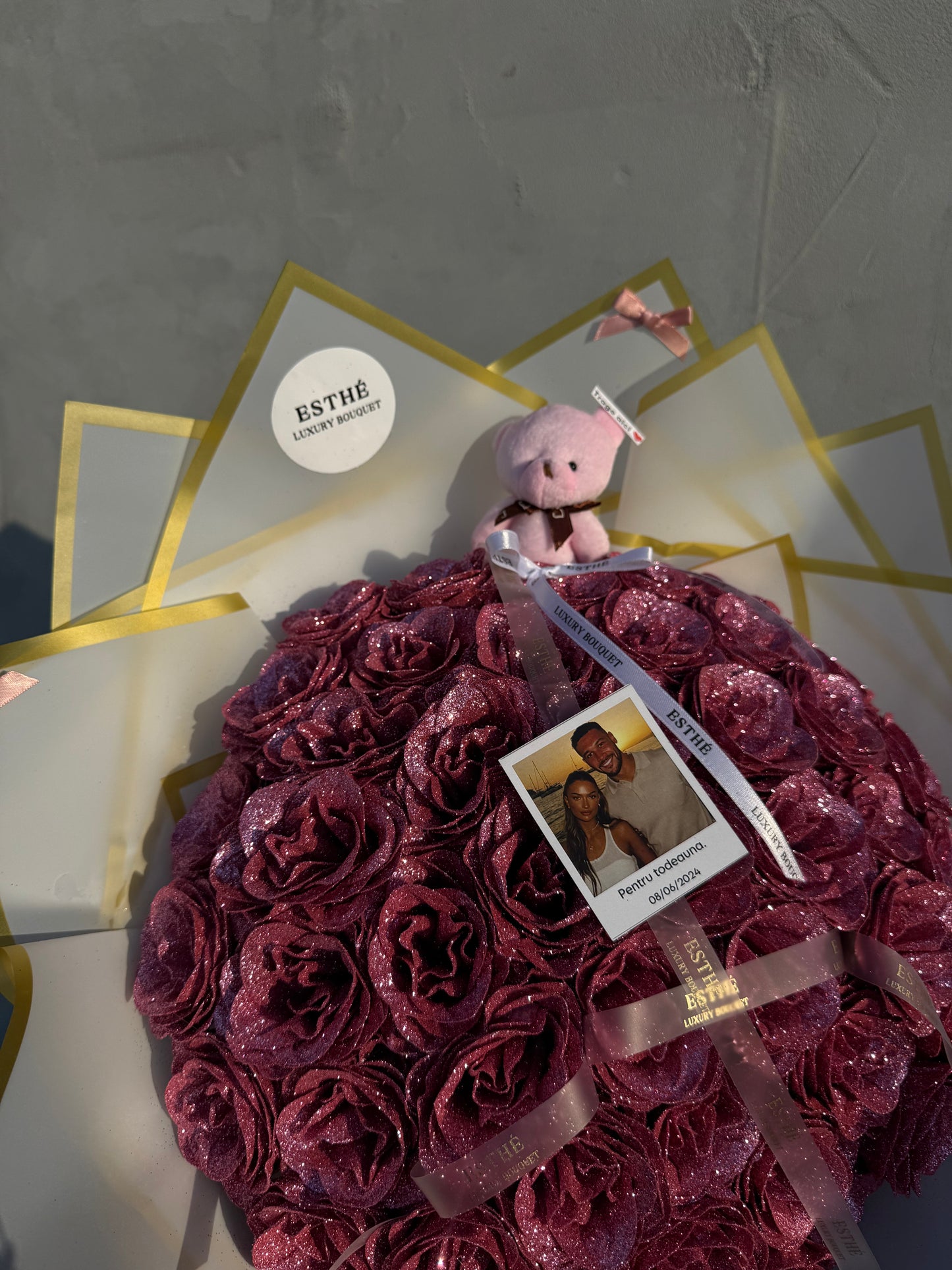 The Secret Bouquet ESTHÉ