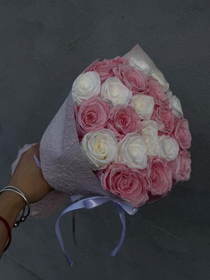Infinity Royal Roses - Buchet trandafiri criogenati