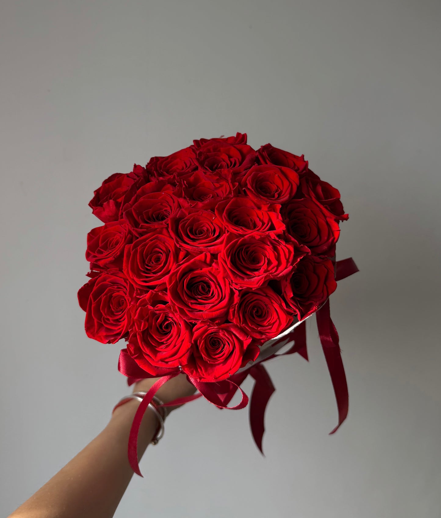 Infinity Royal Roses - Buchet trandafiri criogenati