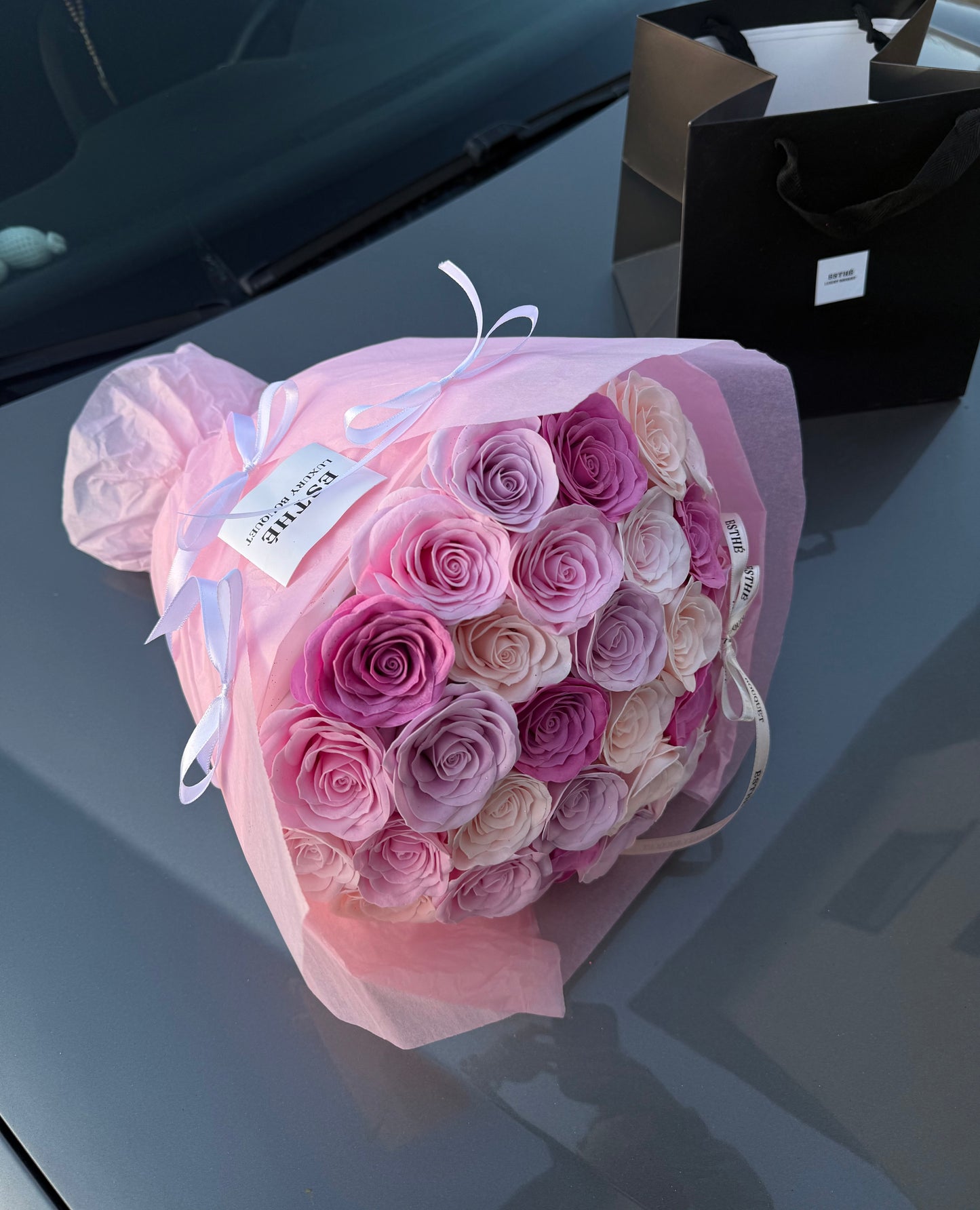 Velvet Rose Luxury ESTHÉ- Buchet trandafiri premium