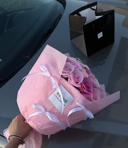 Velvet Rose Luxury ESTHÉ- Buchet trandafiri premium