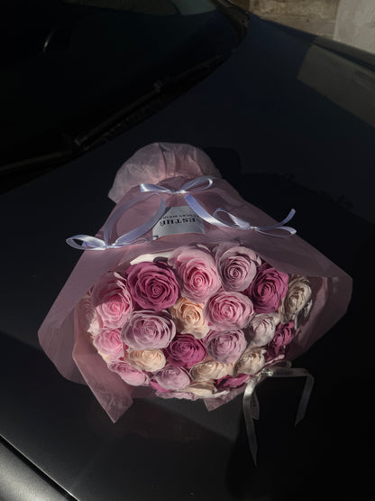 Velvet Rose Luxury ESTHÉ- Buchet trandafiri premium