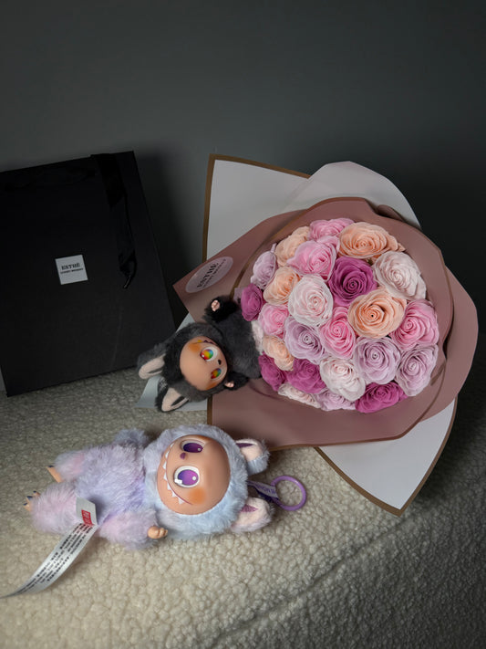 Labubu Luxury Bouquet - Buchet trandafiri eterni