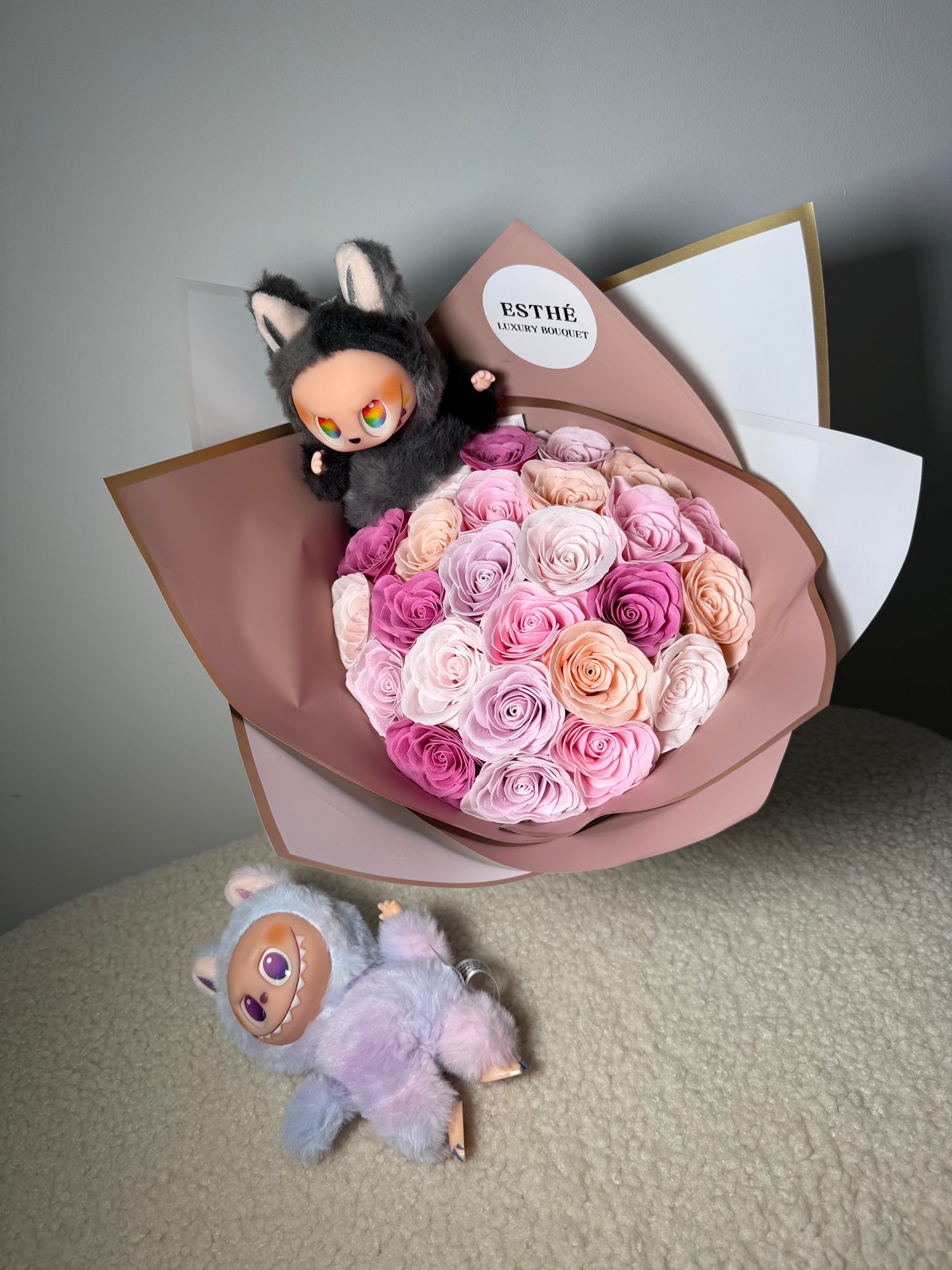 Labubu Luxury Bouquet - Buchet trandafiri eterni