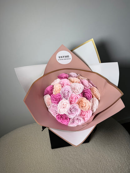 Forever Yours Luxury Bouquet - Buchet trandafiri eterni