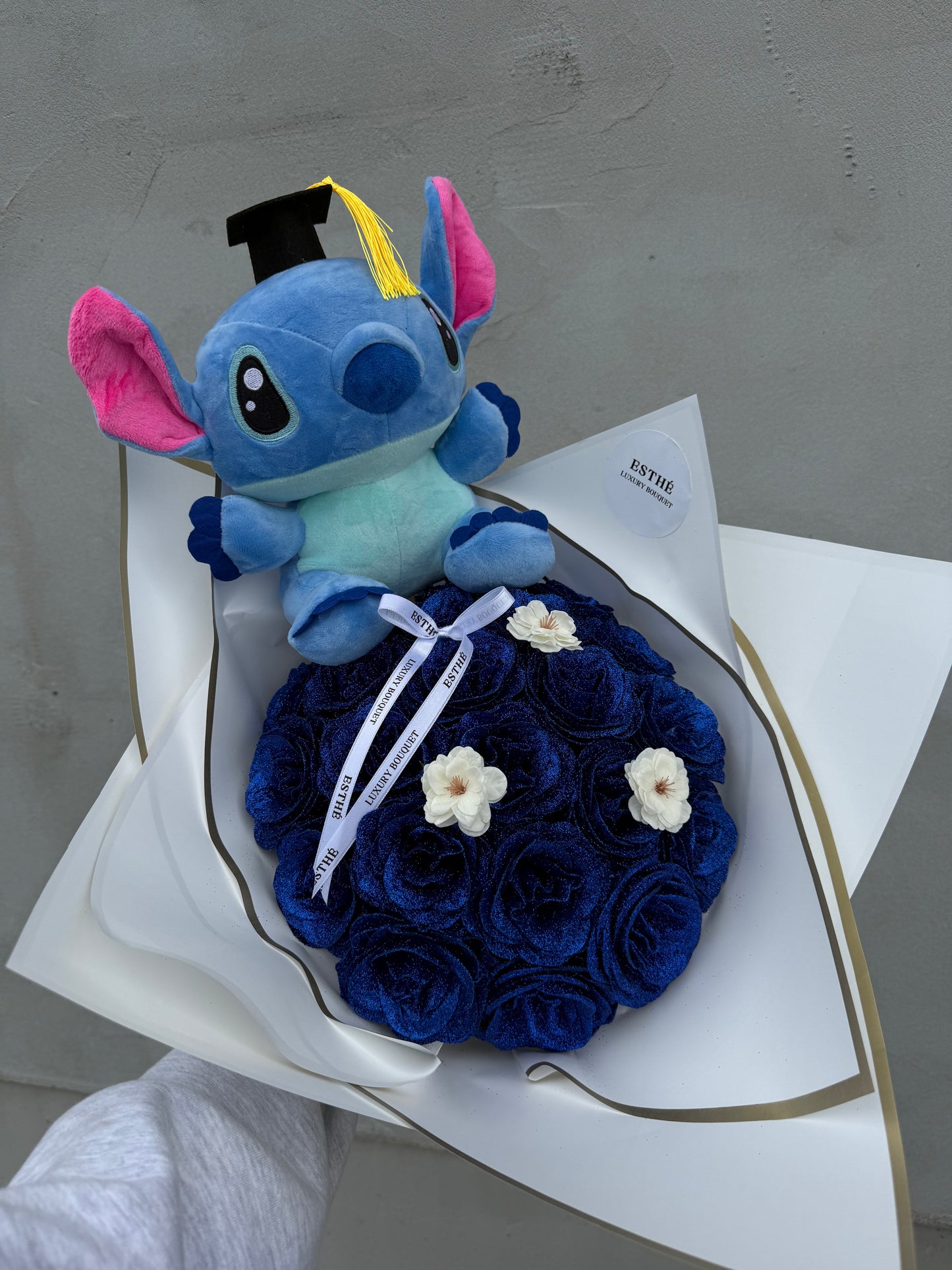 Buchet Stitch Absolvire - Stitch Graduation ESTHE