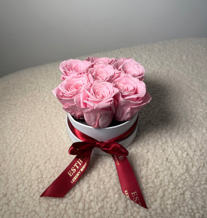 Trandafiri criogenati in cutie Luxury ESTHÉ - Royal Roses