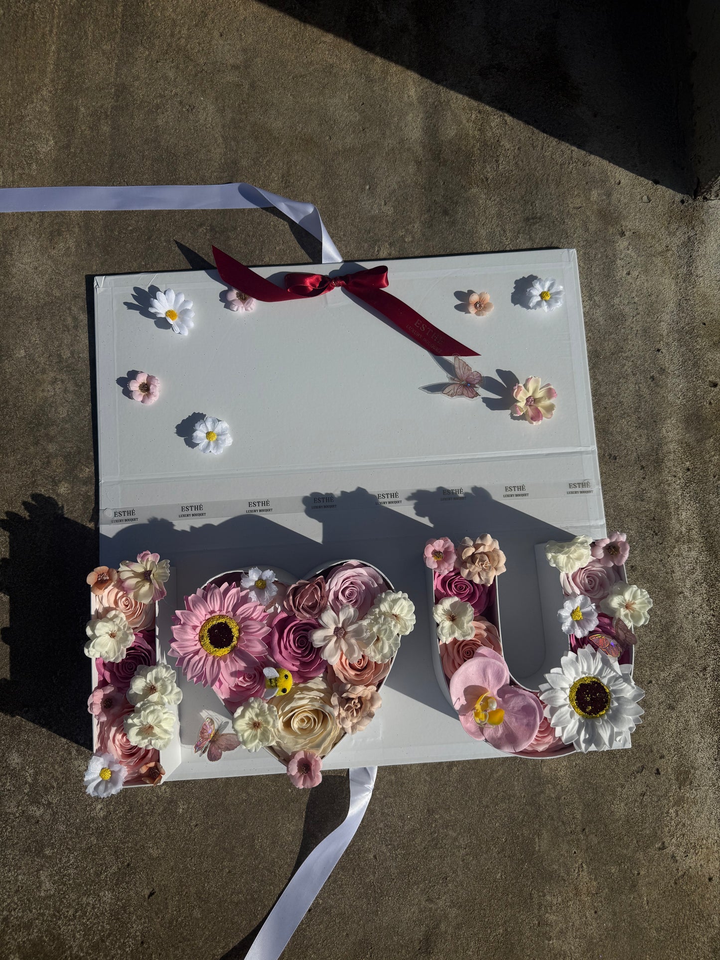 Love Signature Box Graduation ESTHE - Cutie premium Absolvire 'Te iubesc'