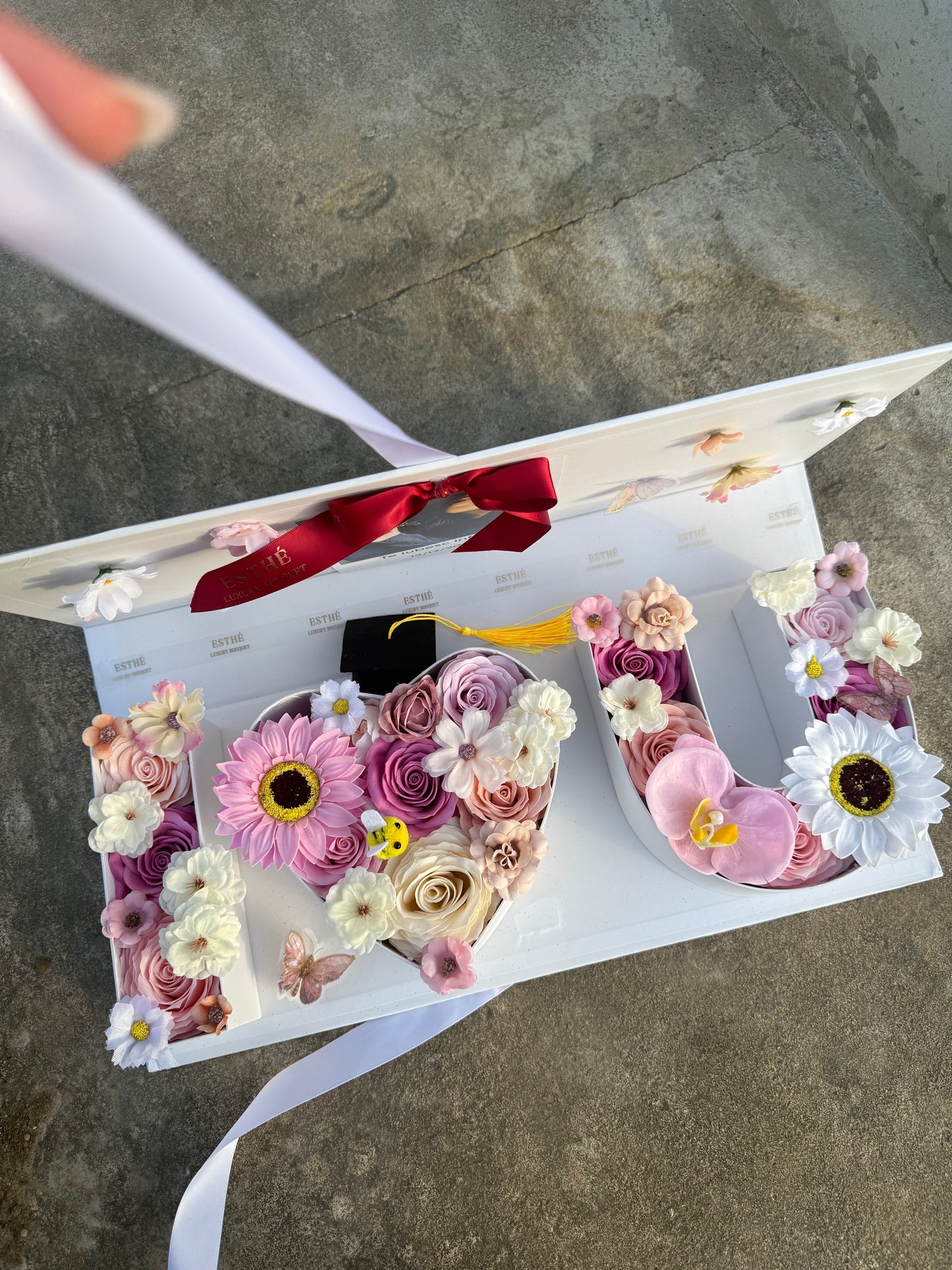 Love Signature Box Graduation ESTHE - Cutie premium Absolvire 'Te iubesc'